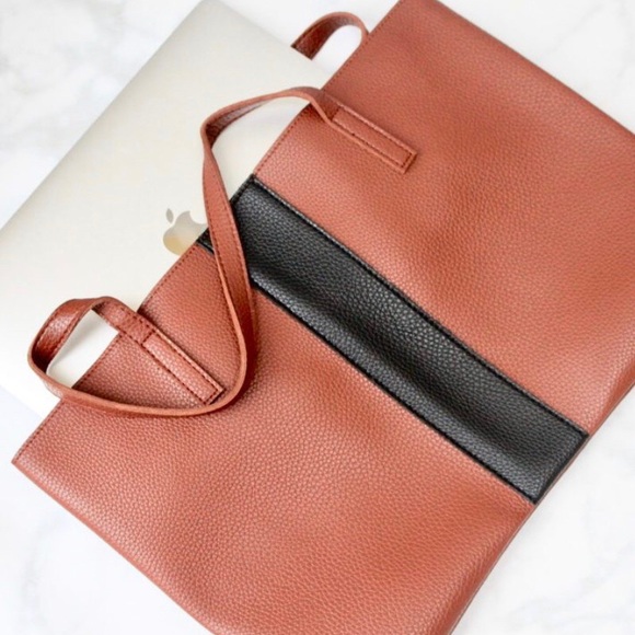 BNWOT Vince Camuto Brown Tote bag - Picture 5 of 7